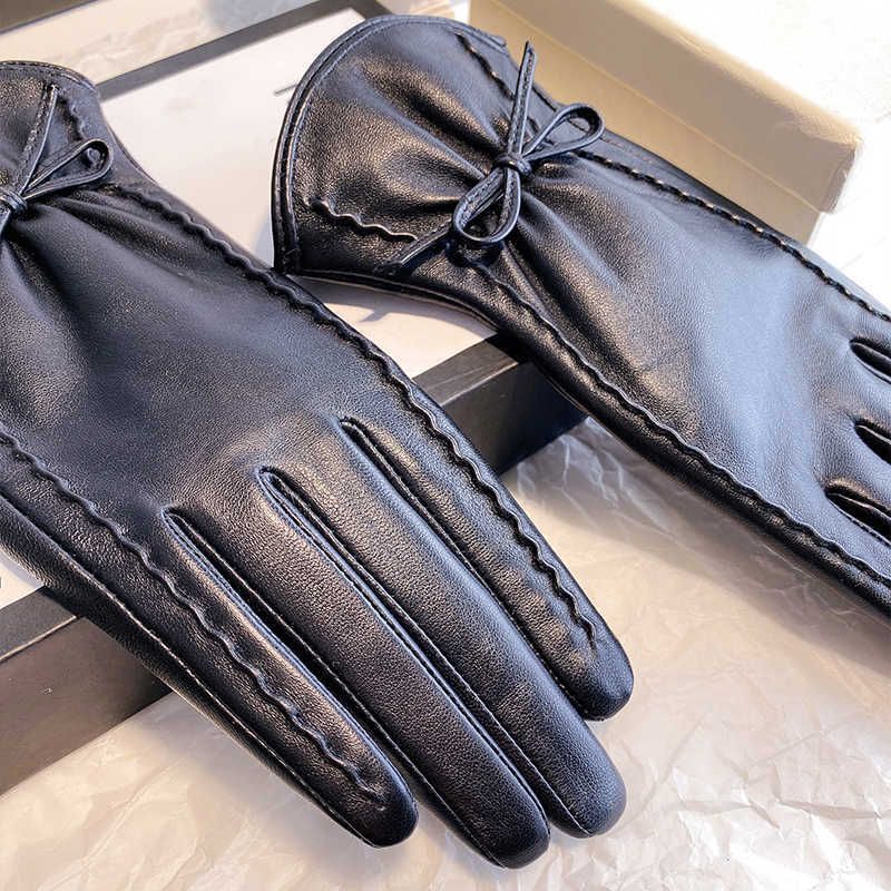Lady Elegant Genuine Leather G - Leather Driving Glove recensie en prijs