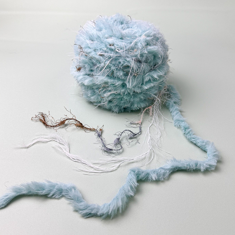 100g Hand Mixed Line Fur Line  - Wool Glove Lined recensie en prijs