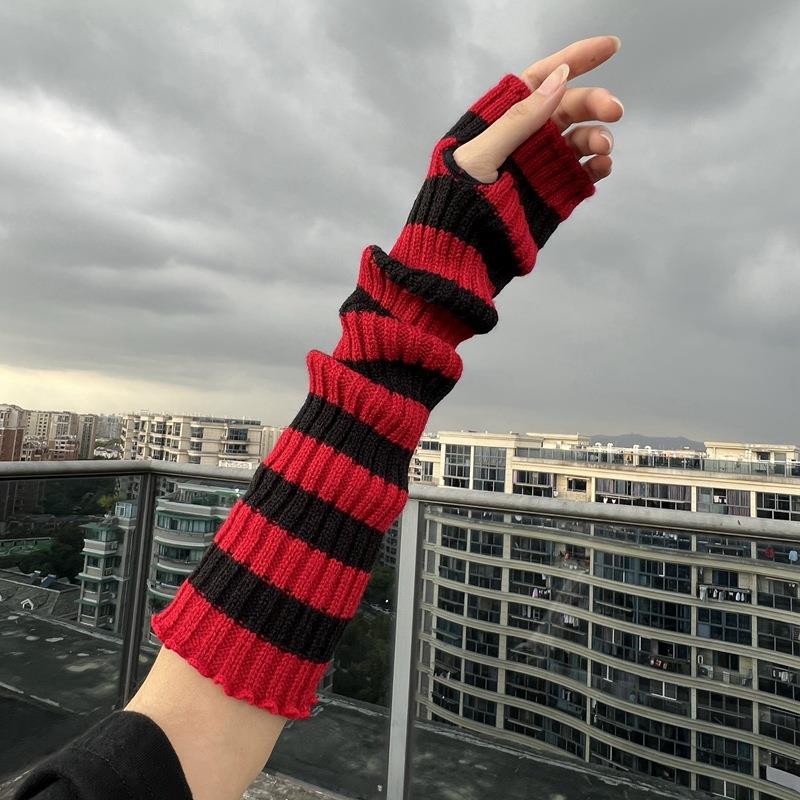 Winter Warm Long Sleeves Gothi - Fingerless Glove Knit recensie en prijs